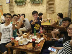 佳县烧烤加盟,学烧烤技术,开烧烤店多少钱疯狂烤翅加盟